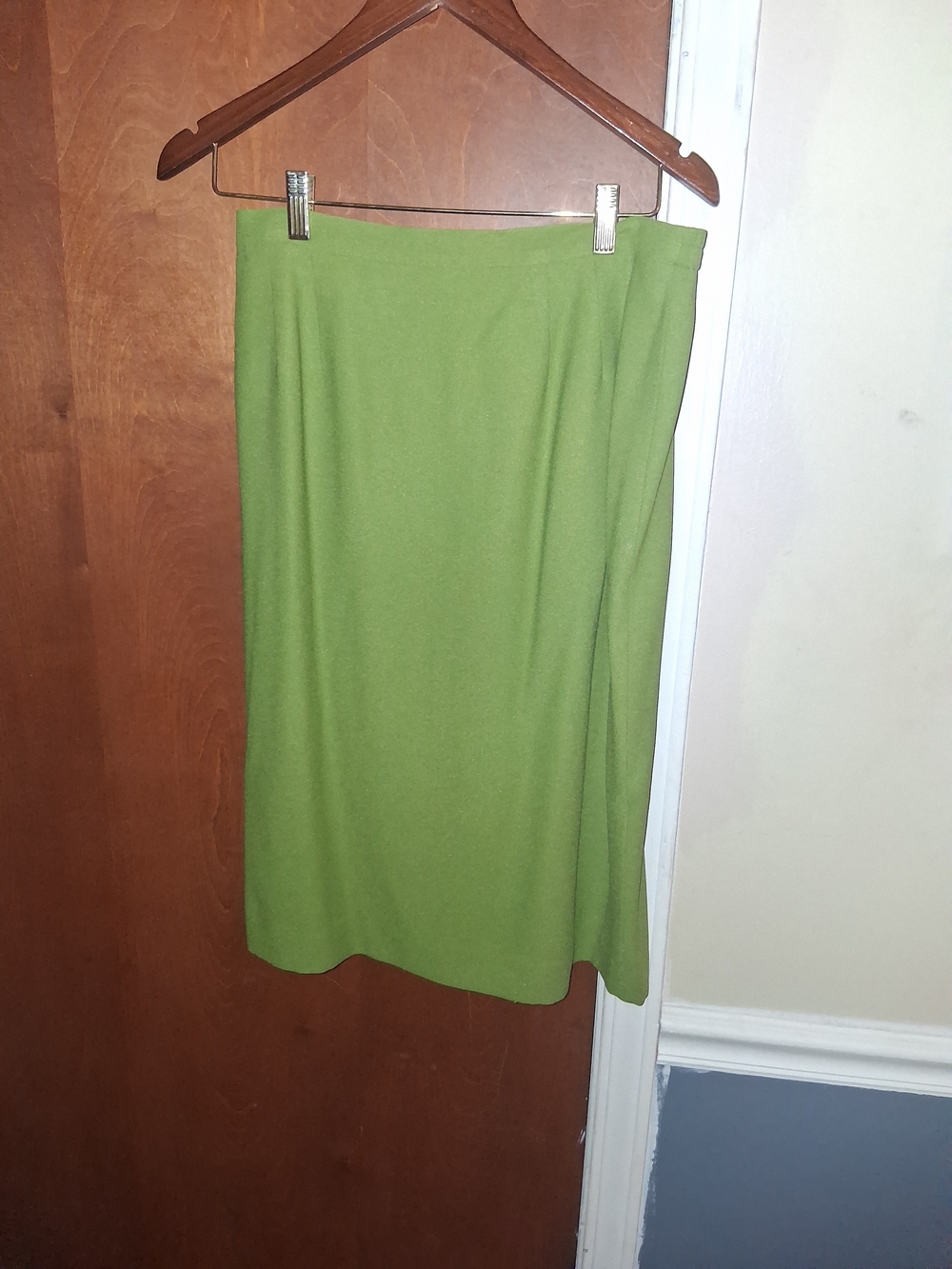 Kasper Lime Green Two-Piece Skirt Set with Button-Front Jacket - Picture 2 of 4